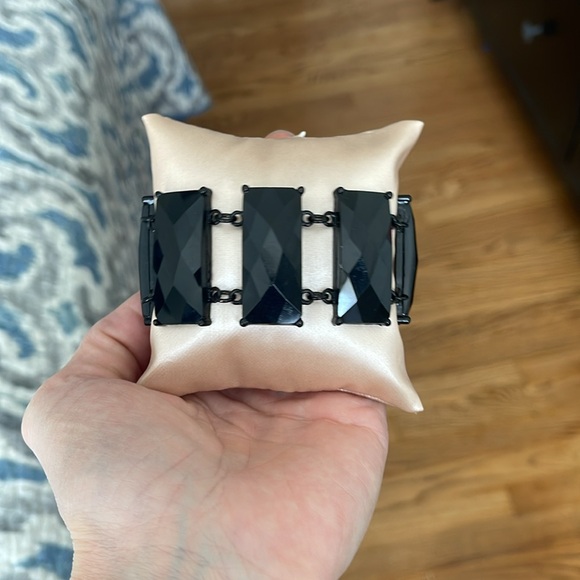 💕Vintage Black Faceted Rectangles Bracelet💕 - Picture 2 of 2